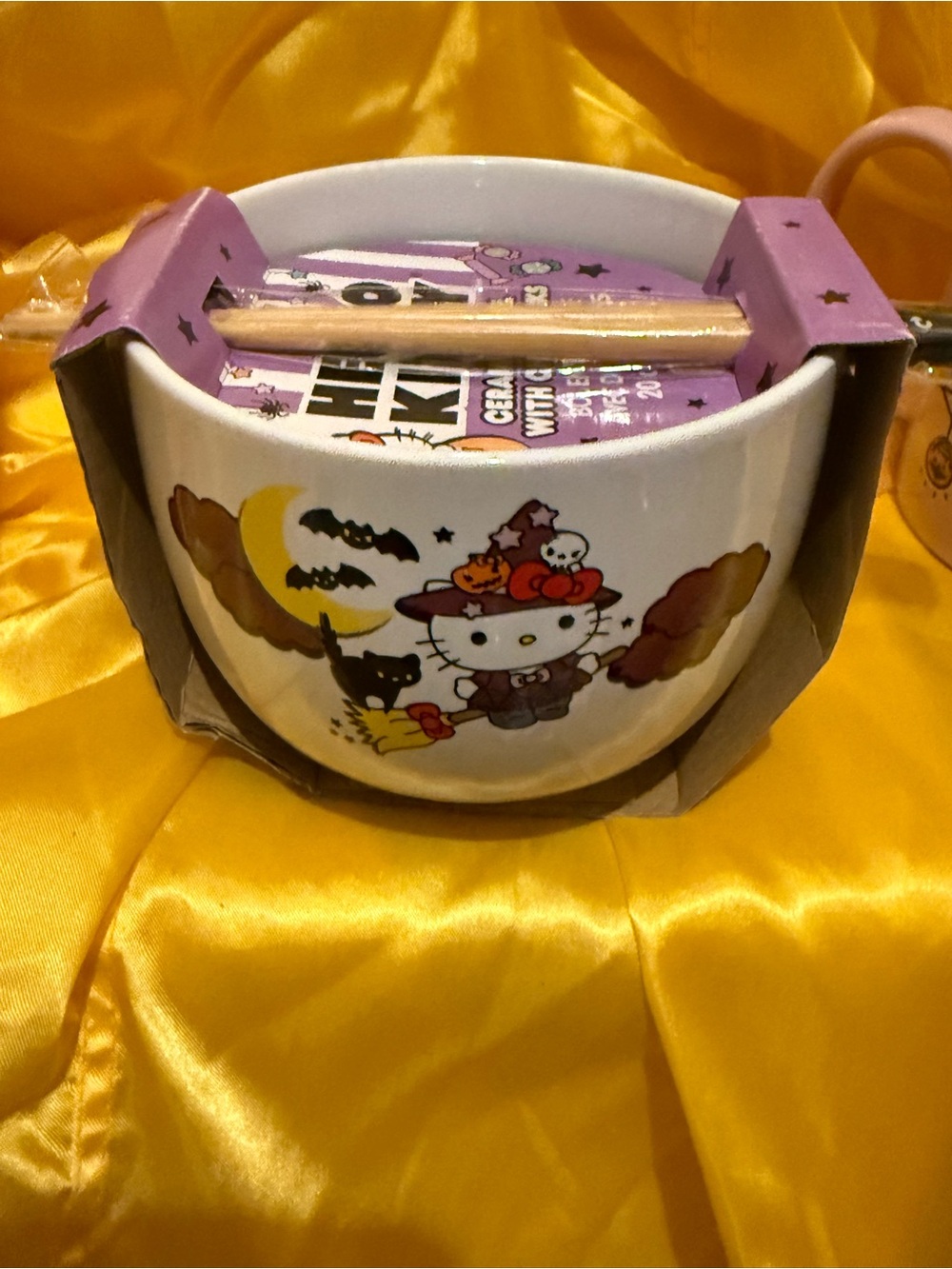 Hello Kitty Ceramic Bowl with chopsticks! New in package! free HK gift!